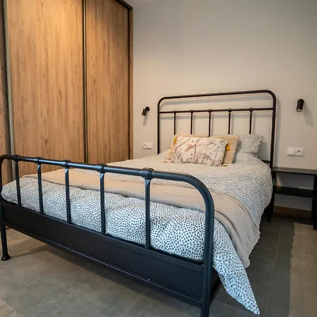 66 Pod Szyndzielnia *