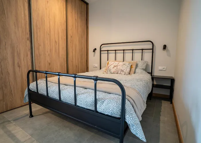 66 Pod Szyndzielnia *